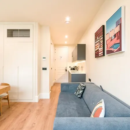 Apartman Riverside By Staynn