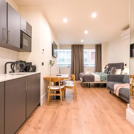 Riverside By Staynn Apartament *