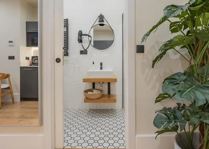 Riverside By Staynn * 毕尔巴鄂